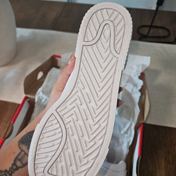 Nike women's legacy fit - Picture 5 of 7